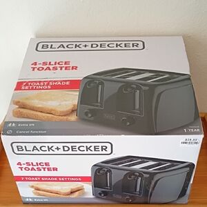 Black & Decker Black 4-Slice Toaster